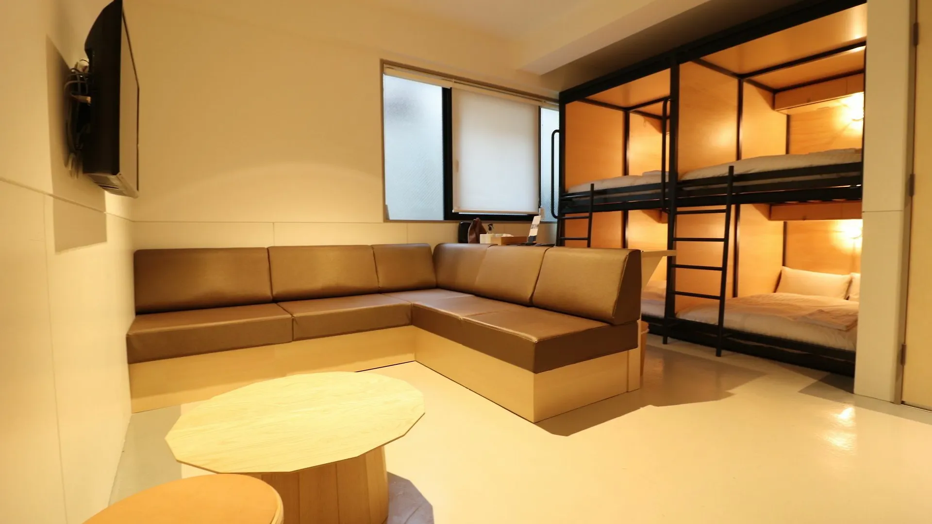 Kamon Hotel Namba Osaka 2*,